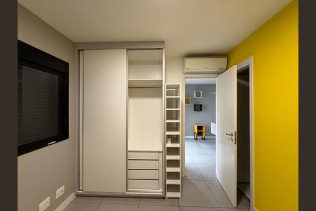 Apartamento para alugar com 40m², 1 quarto e 1 vaga Apartamento para alugar com 40m², 1 quarto e 1 vagaQuarto