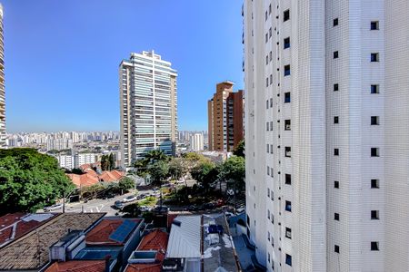 Apartamento para alugar com 76m², 3 quartos e 2 vagas Apartamento para alugar com 76m², 3 quartos e 2 vagasVista do Quarto 2
