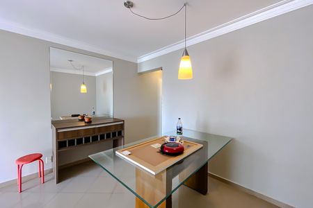 Apartamento para alugar com 76m², 3 quartos e 2 vagas Apartamento para alugar com 76m², 3 quartos e 2 vagasSala