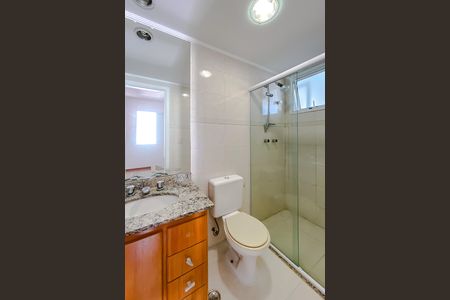 Apartamento para alugar com 76m², 3 quartos e 2 vagas Apartamento para alugar com 76m², 3 quartos e 2 vagasBanheiro da Suíte