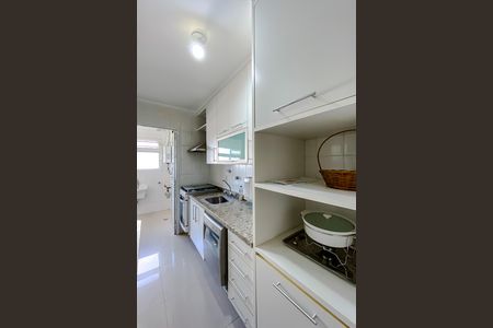 Apartamento para alugar com 76m², 3 quartos e 2 vagas Apartamento para alugar com 76m², 3 quartos e 2 vagasCozinha