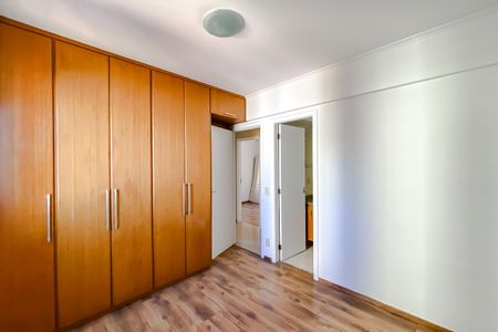 Apartamento para alugar com 76m², 3 quartos e 2 vagas Apartamento para alugar com 76m², 3 quartos e 2 vagasQuarto 1 - Suíte