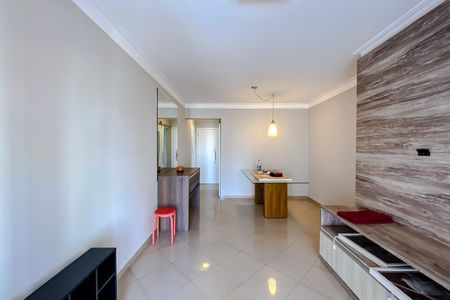 Apartamento para alugar com 76m², 3 quartos e 2 vagas Apartamento para alugar com 76m², 3 quartos e 2 vagasSala