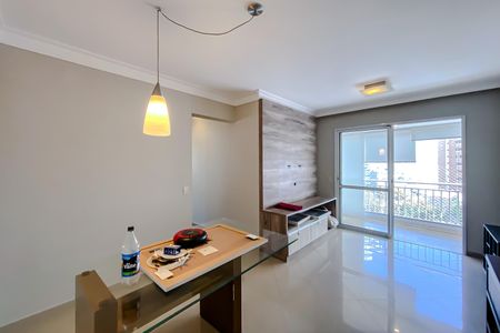Apartamento para alugar com 76m², 3 quartos e 2 vagas Apartamento para alugar com 76m², 3 quartos e 2 vagasSala