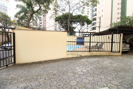 Apartamento para alugar com 85m², 3 quartos e 2 vagasÁrea comum - Piscina