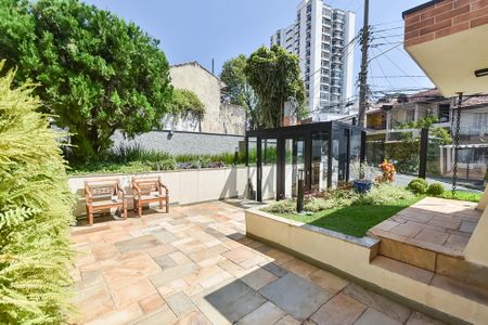 Apartamento à venda com 58m², 2 quartos e 1 vagaPortaria