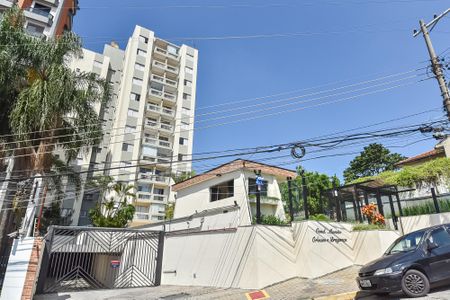 Apartamento à venda com 58m², 2 quartos e 1 vagaFachada