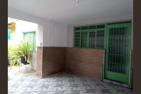 Casa à venda com 172m², 5 quartos e sem vaga Casa à venda com 172m², 5 quartos e sem vagaQuintal