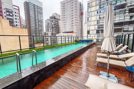 Studio para alugar com 37m², 1 quarto e 1 vaga Studio para alugar com 37m², 1 quarto e 1 vagaÁrea comum