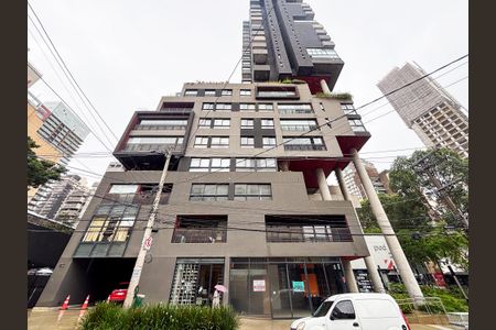 Studio para alugar com 37m², 1 quarto e 1 vaga Studio para alugar com 37m², 1 quarto e 1 vagaFachada