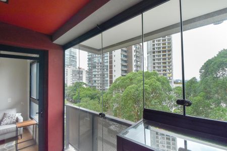 Studio para alugar com 37m², 1 quarto e 1 vaga Studio para alugar com 37m², 1 quarto e 1 vagaVaranda Studio