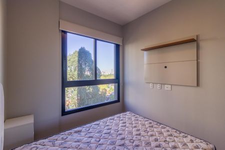 Quarto de kitnet/studio para alugar com 1 quarto, 37m² em Cerqueira César, São Paulo