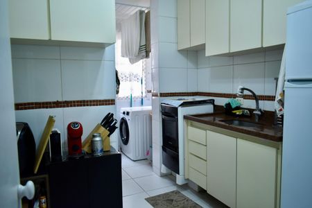 Apartamento à venda com 68m², 2 quartos e 1 vagaCozinha