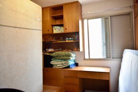 Apartamento à venda com 68m², 2 quartos e 1 vagaQuarto 2