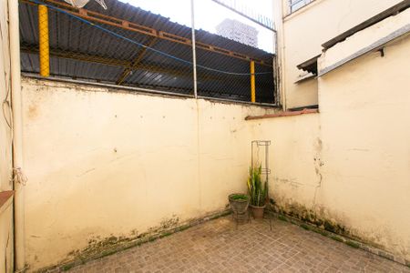 Apartamento à venda com 112m², 2 quartos e sem vaga Apartamento à venda com 112m², 2 quartos e sem vagaQuintal