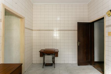 Apartamento à venda com 112m², 2 quartos e sem vaga Apartamento à venda com 112m², 2 quartos e sem vagaCozinha