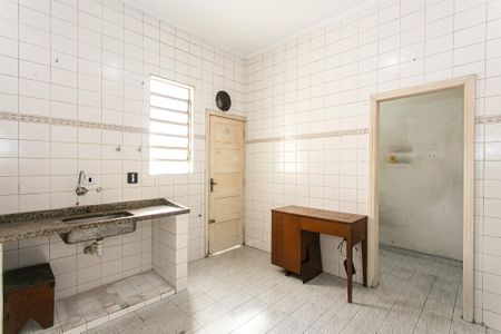Apartamento à venda com 112m², 2 quartos e sem vaga Apartamento à venda com 112m², 2 quartos e sem vagaCozinha