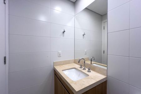 Apartamento à venda com 89m², 2 quartos e 2 vagasBanheiro da Suíte 2