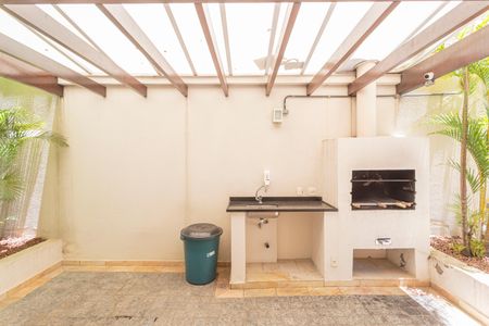 Apartamento para alugar com 56m², 2 quartos e 1 vagaÁrea comum - Churrasqueira