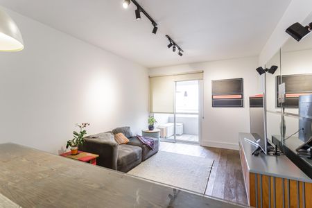 Sala de apartamento para alugar com 2 quartos, 56m² em Itaim Bibi, São Paulo