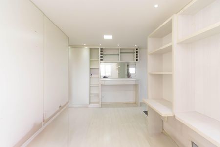 Apartamento à venda com 37m², 1 quarto e sem vagaSala