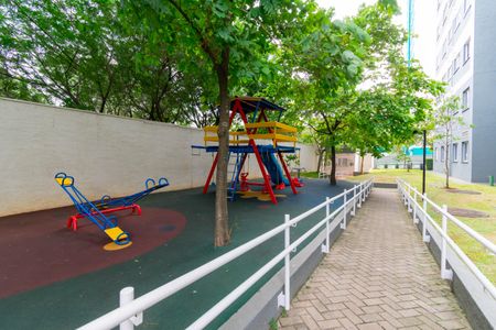 Apartamento à venda com 37m², 1 quarto e sem vagaÁrea comum - Playground