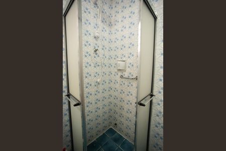 Casa à venda com 107m², 3 quartos e 1 vaga Casa à venda com 107m², 3 quartos e 1 vagaBanheiro