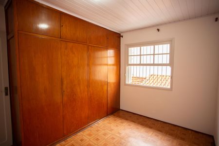 Casa à venda com 107m², 3 quartos e 1 vaga Casa à venda com 107m², 3 quartos e 1 vagaQuarto 2