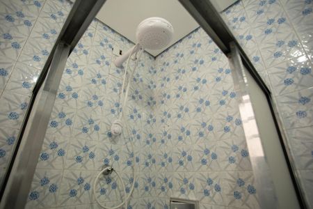 Casa à venda com 107m², 3 quartos e 1 vaga Casa à venda com 107m², 3 quartos e 1 vagaBanheiro