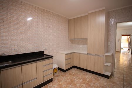 Casa à venda com 107m², 3 quartos e 1 vaga Casa à venda com 107m², 3 quartos e 1 vagaCozinha