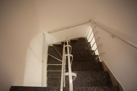 Casa à venda com 107m², 3 quartos e 1 vaga Casa à venda com 107m², 3 quartos e 1 vagaCorredor