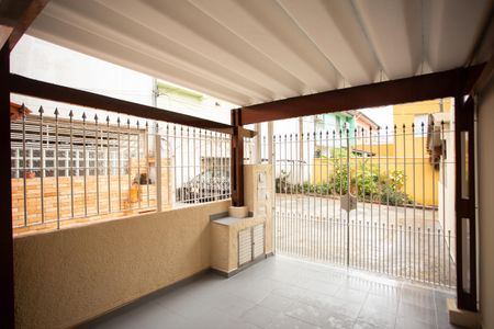 Casa à venda com 107m², 3 quartos e 1 vaga Casa à venda com 107m², 3 quartos e 1 vagaGaragem