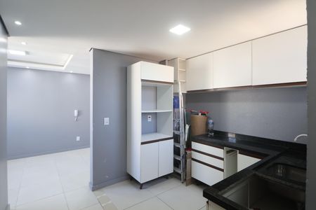 Apartamento à venda com 53m², 2 quartos e 1 vagaCozinha e Área de Serviço