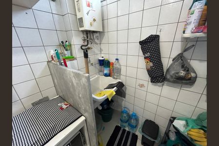 Apartamento à venda com 65m², 2 quartos e 1 vagaÁrea de Serviço