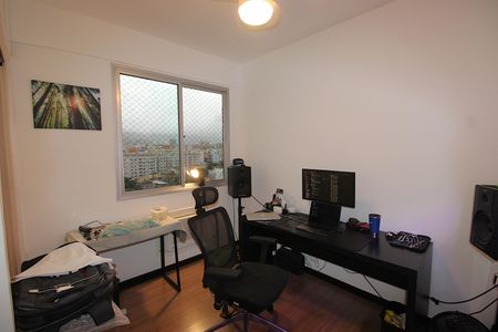 Apartamento à venda com 65m², 2 quartos e 1 vagaQuarto 02