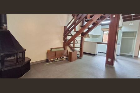 Sala de casa para alugar com 3 quartos, 250m² em Campeche, Florianópolis