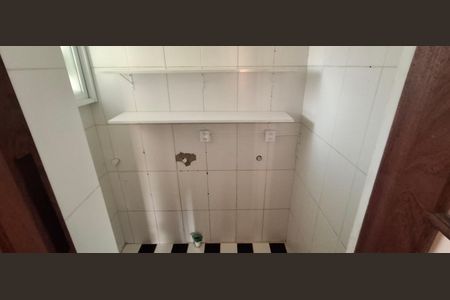Casa para alugar com 250m², 3 quartos e 6 vagasDespensa
