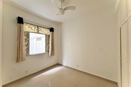 Quarto 1 de apartamento para alugar com 2 quartos, 70m² em Flamengo, Rio de Janeiro