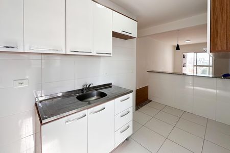 Apartamento para alugar com 66m², 2 quartos e 2 vagas Apartamento para alugar com 66m², 2 quartos e 2 vagasCozinha
