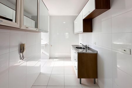 Apartamento para alugar com 66m², 2 quartos e 2 vagas Apartamento para alugar com 66m², 2 quartos e 2 vagasCozinha