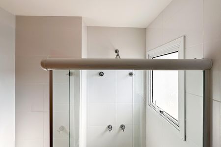 Apartamento para alugar com 66m², 2 quartos e 2 vagas Apartamento para alugar com 66m², 2 quartos e 2 vagasBanheiro da Suíte