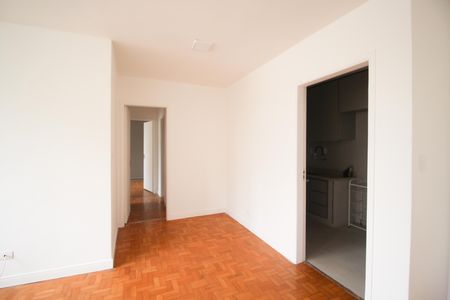 Apartamento para alugar com 72m², 2 quartos e 1 vaga Apartamento para alugar com 72m², 2 quartos e 1 vagaSala