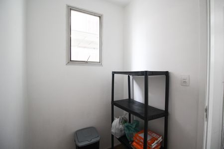 Quarto de Serviço de apartamento para alugar com 2 quartos, 72m² em Vila Nova Conceição, São Paulo