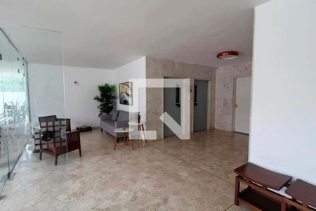 Hall de apartamento para alugar com 2 quartos, 72m² em Vila Nova Conceição, São Paulo
