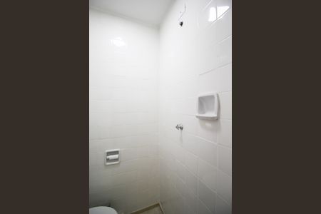 Apartamento para alugar com 72m², 2 quartos e 1 vaga Apartamento para alugar com 72m², 2 quartos e 1 vagaBanheiro de serviço