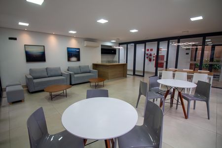 Apartamento para alugar com 41m², 1 quarto e 1 vaga Apartamento para alugar com 41m², 1 quarto e 1 vagaÁrea comum - Salão de Festas