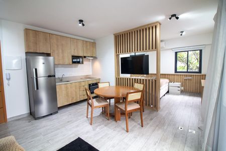 Sala  de apartamento à venda com 1 quarto, 41m² em Santo Amaro, São Paulo