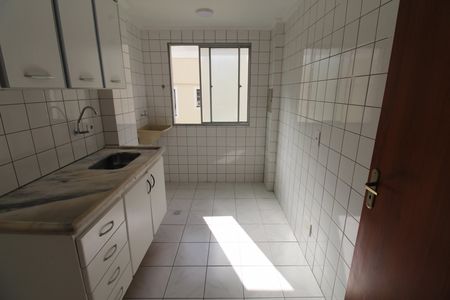 Cozinha de apartamento para alugar com 3 quartos, 65m² em Floradas de São José, São José dos Campos