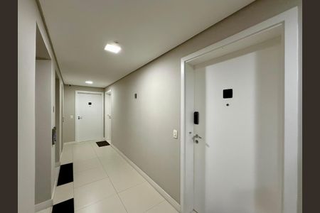 Apartamento para alugar com 69m², 1 quarto e 1 vaga Apartamento para alugar com 69m², 1 quarto e 1 vagaHall Apartamento