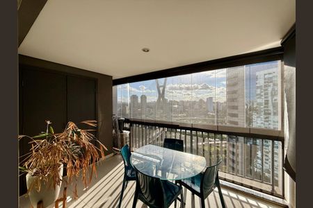 Apartamento para alugar com 69m², 1 quarto e 1 vaga Apartamento para alugar com 69m², 1 quarto e 1 vagaSacada